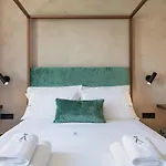 Anassa Chania Boutique * ハニア