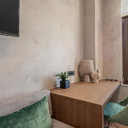 Anassa Chania Boutique ハニア