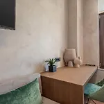 Anassa Chania Boutique ハニア