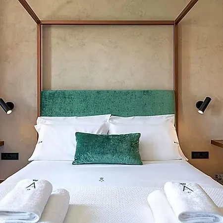 Anassa Chania Boutique Hotel *